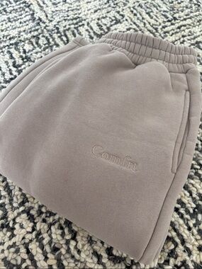 Comfrt Signature Straight Leg Pant (Bark Color)